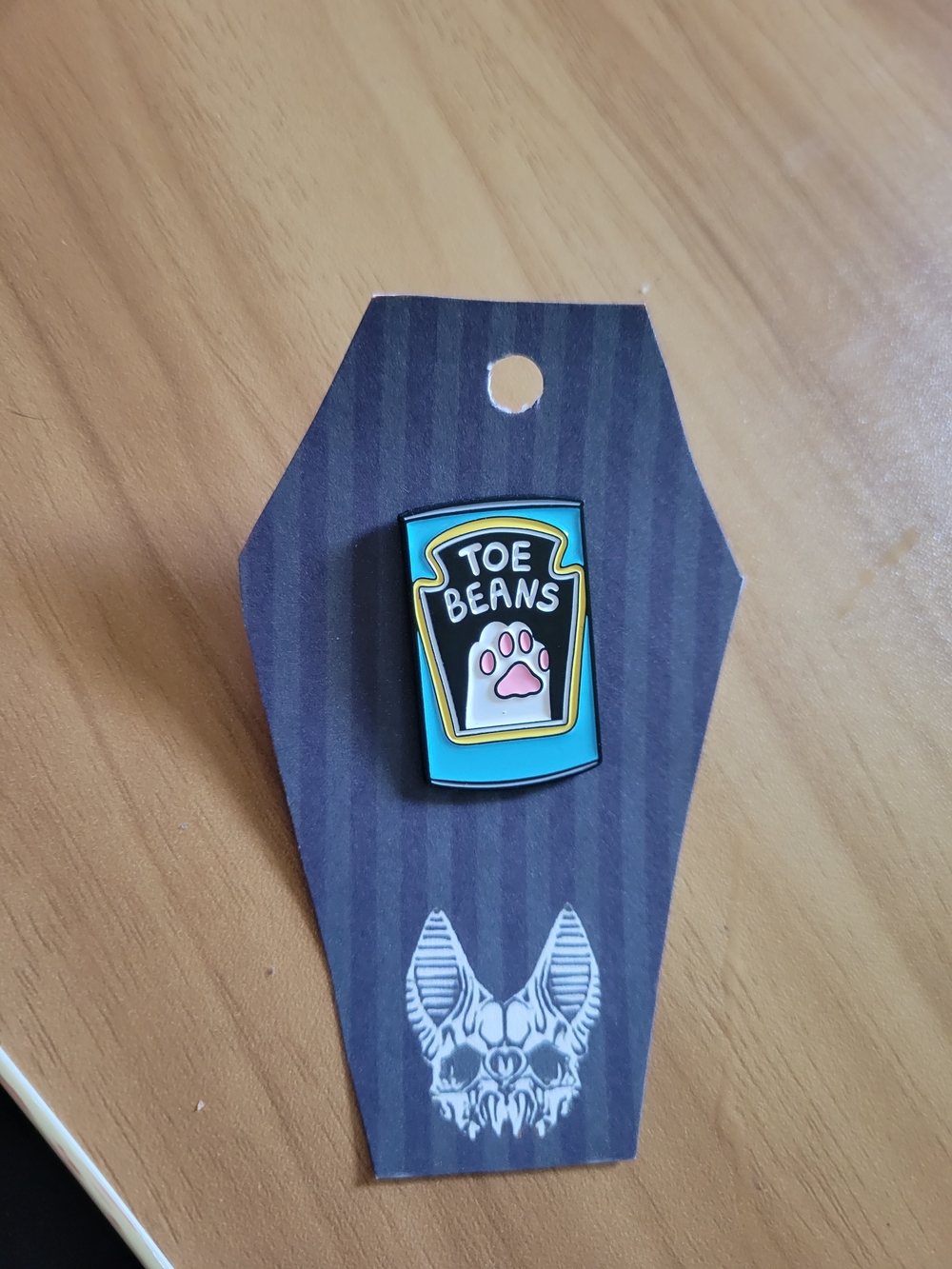 💀NEW💀Toe Beans Enamel Pin - Teal Paw Can Design